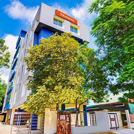 Fabexpress B Zone - Nr Us Consulate Hotel Chennai Bagian luar foto