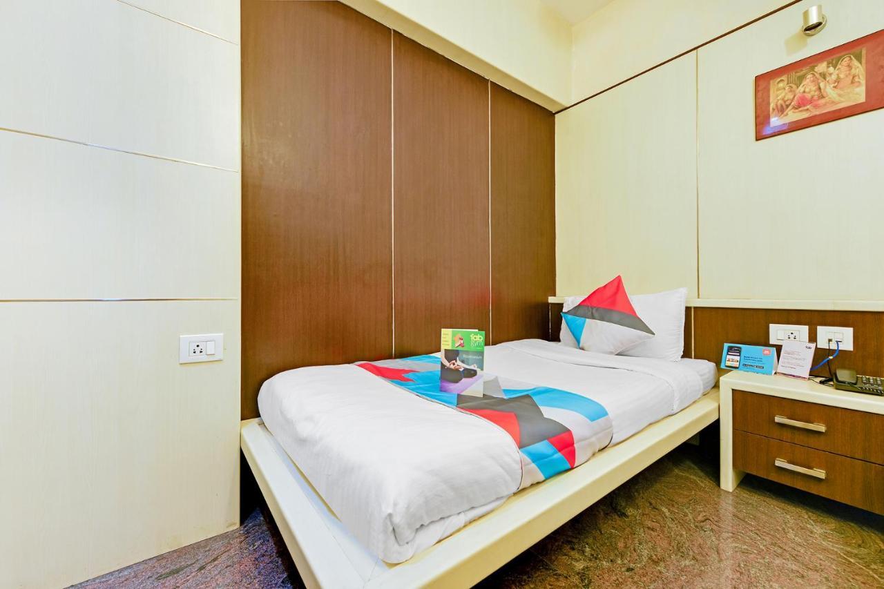 Fabexpress B Zone - Nr Us Consulate Hotel Chennai Bagian luar foto