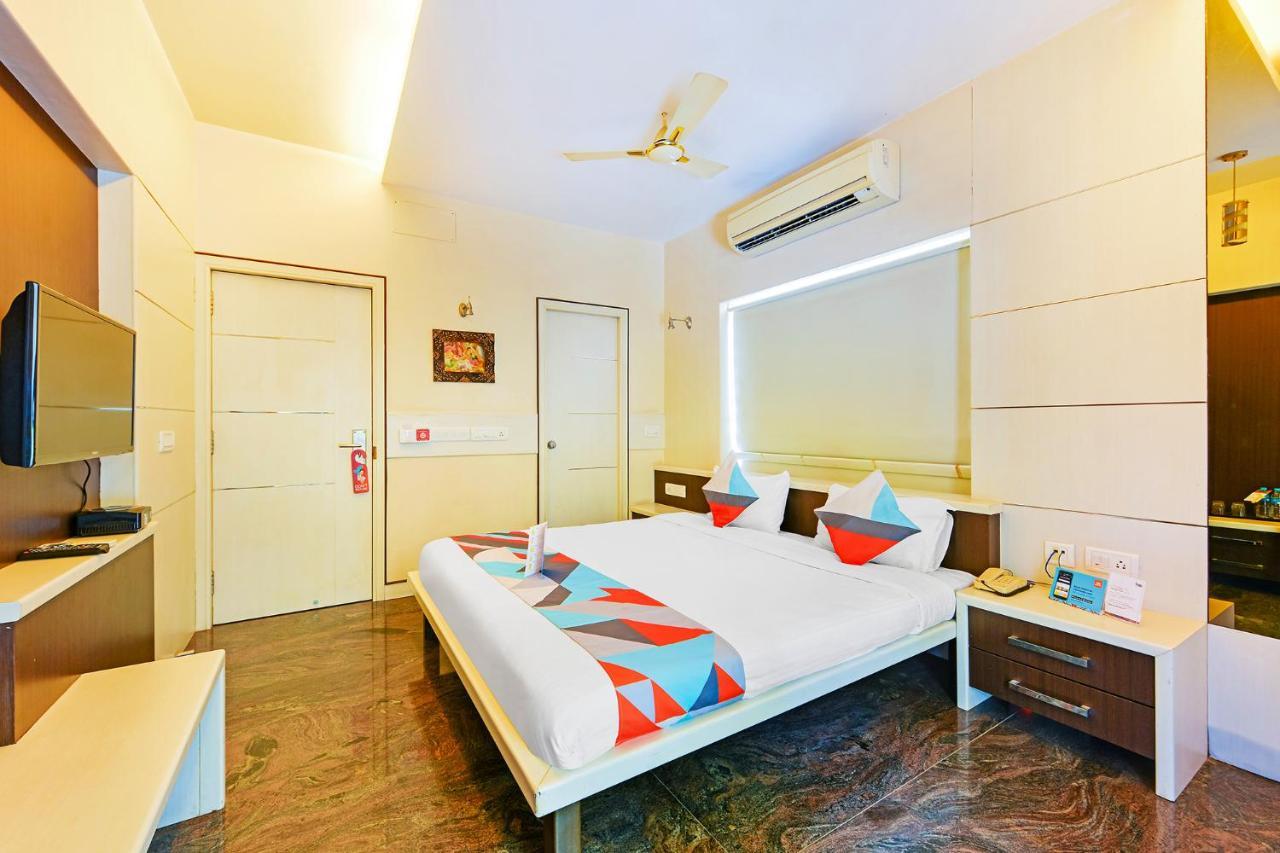 Fabexpress B Zone - Nr Us Consulate Hotel Chennai Bagian luar foto