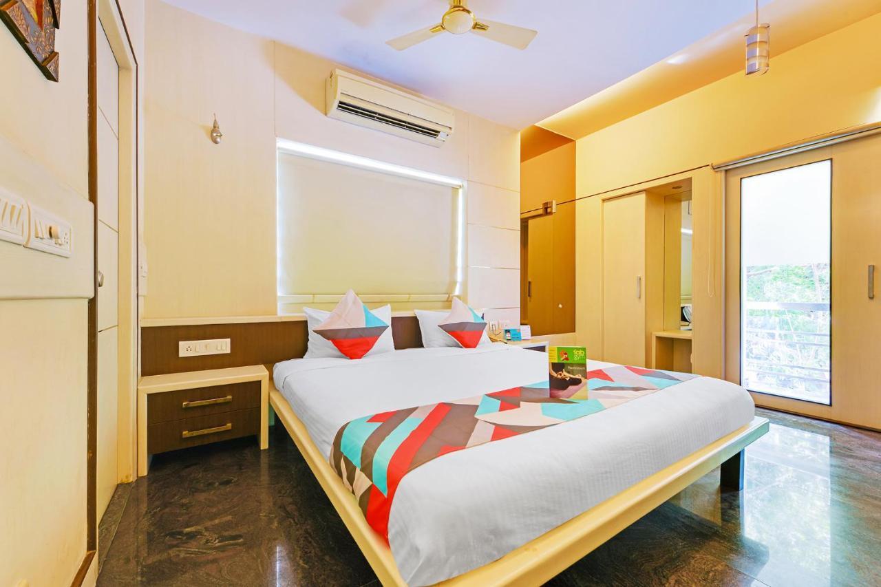 Fabexpress B Zone - Nr Us Consulate Hotel Chennai Bagian luar foto